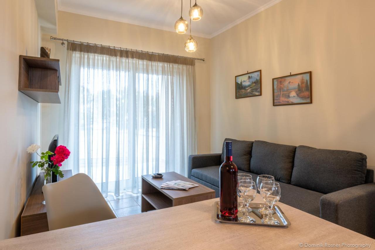 Nancy'S Budget Villa With Pool & Jacuzzi By "Elite" Λαγανάς Εξωτερικό φωτογραφία